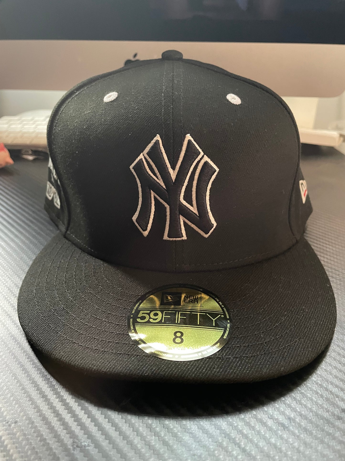 New Era Feid Yankees Cap Black Green White Fitted Hat Size 8