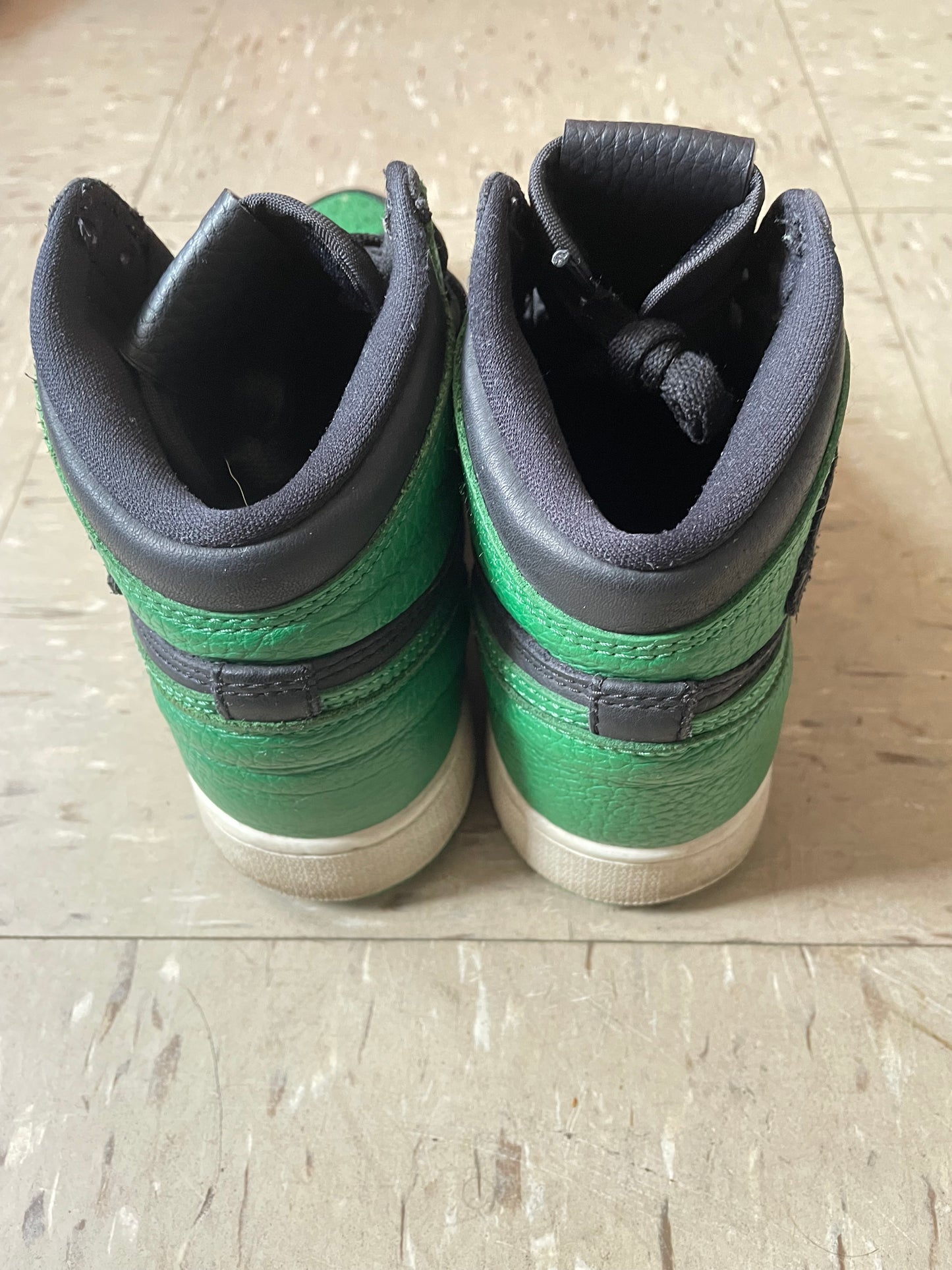 Jordan 1 Retro High OG GS Pine Green 2.0 Basketball Shoes