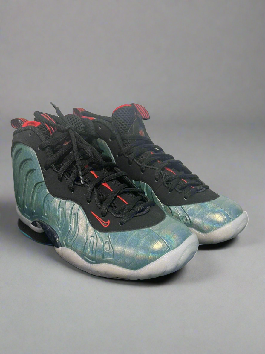 Nike Air Foamposite One Gone Fishing Size 6.5y