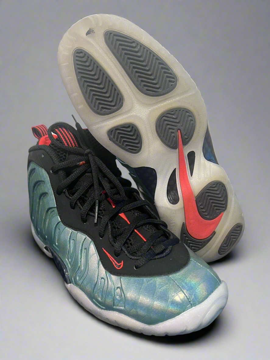 Nike Air Foamposite One Gone Fishing Size 6.5y