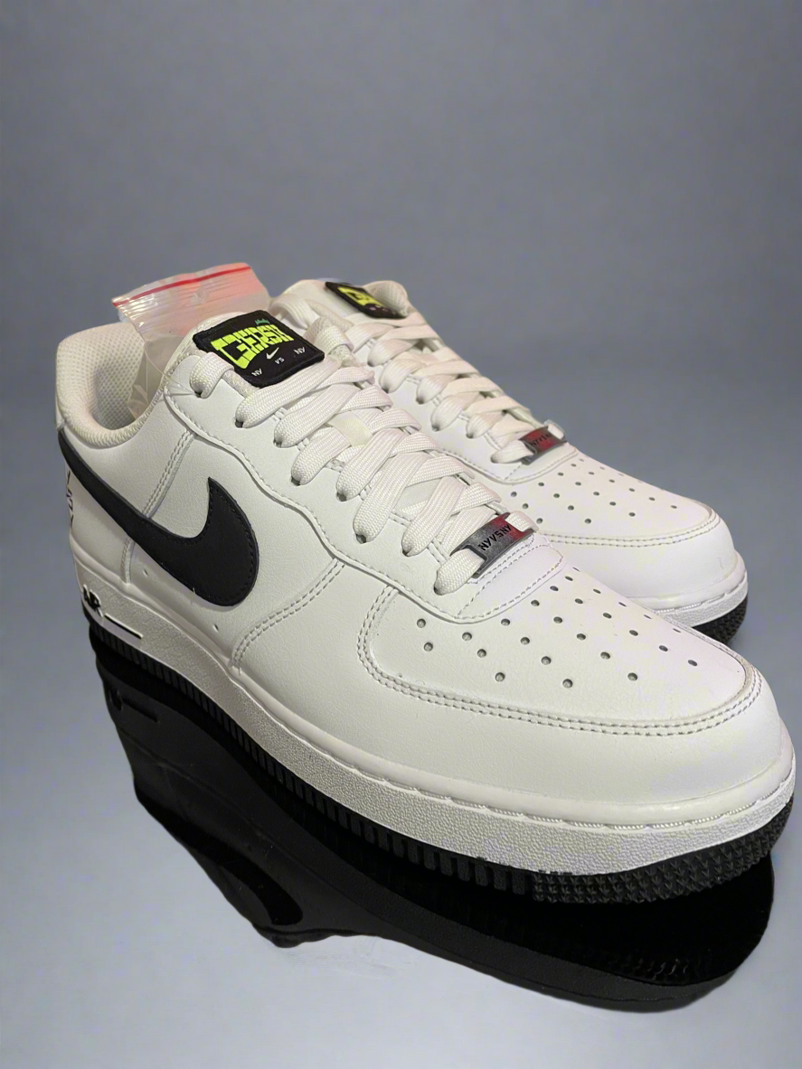 Nike Air Force 1 Low NY vs. NY 2020 CW7297-100 Black White Men’s Size 8.5